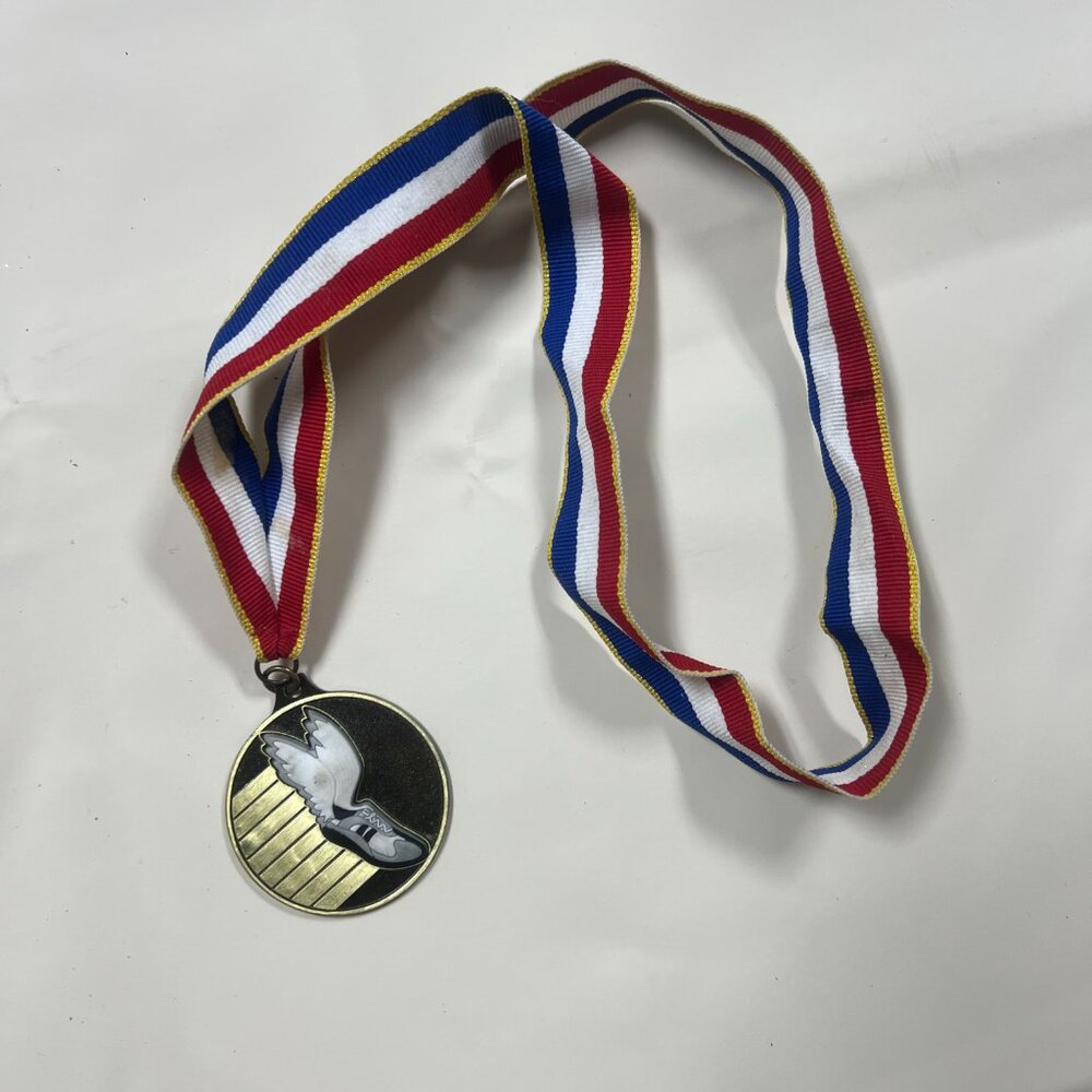 Vintage 5th Annual Crane Lake & Eisner Camps Half-Marathon Medal 2009 CROWN Run